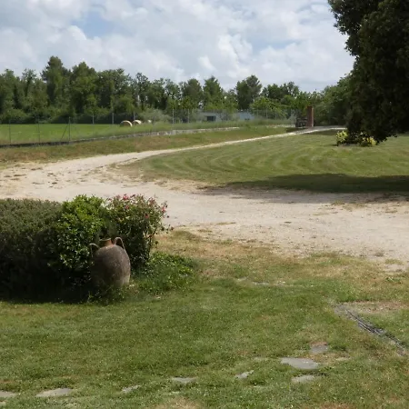 فيلة Scappo In Umbria, La Cantinetta Fiaiola
